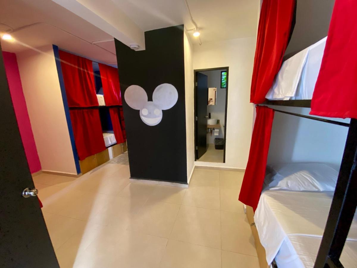 Why Not Rooftop Party Hostel Playa del Carmen Eksteriør billede
